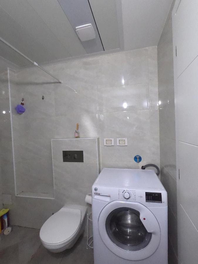 Beach Suite Israel- Best View, Gym, Massage Chair, Low Fee For Off-Site Indoor Pool Spa ביץ סוייט ישראל- נוף ים מאלף, כיסא מסאז, חדר כושר, אפשרות לבריכה מקורה, וספא בתשלום ממש מוזל Ashkelon Esterno foto