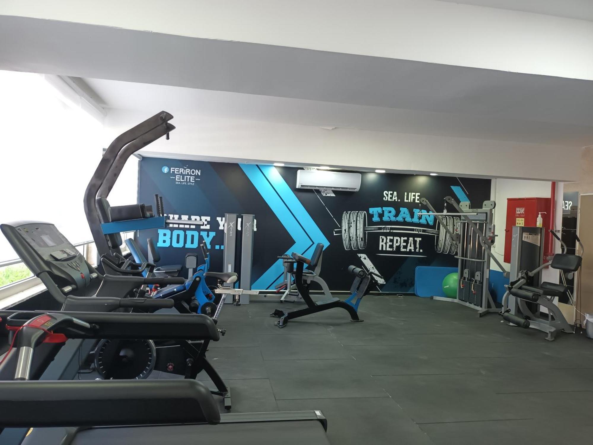 Beach Suite Israel- Best View, Gym, Massage Chair, Low Fee For Off-Site Indoor Pool Spa ביץ סוייט ישראל- נוף ים מאלף, כיסא מסאז, חדר כושר, אפשרות לבריכה מקורה, וספא בתשלום ממש מוזל Ashkelon Esterno foto